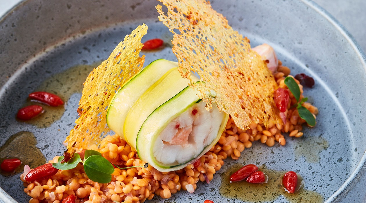 Lenguado cocinado a baja temperatura con bayas de goji y risotto de lentejas – - Receta - UFS Lenguado cocinado a baja temperatura con bayas de goji y risotto de lentejas – - Receta - UFS