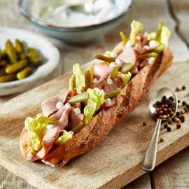 Baguette de ternera y pimiento Baguette de ternera y pimiento