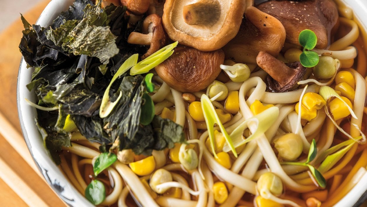 Ramen japonés de miso, shiitake y alga wakame - Receta - UFS