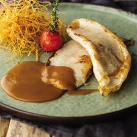 Aleta de raya emparrillada con velouté de hongos sin gluten Aleta de raya emparrillada con velouté de hongos sin gluten