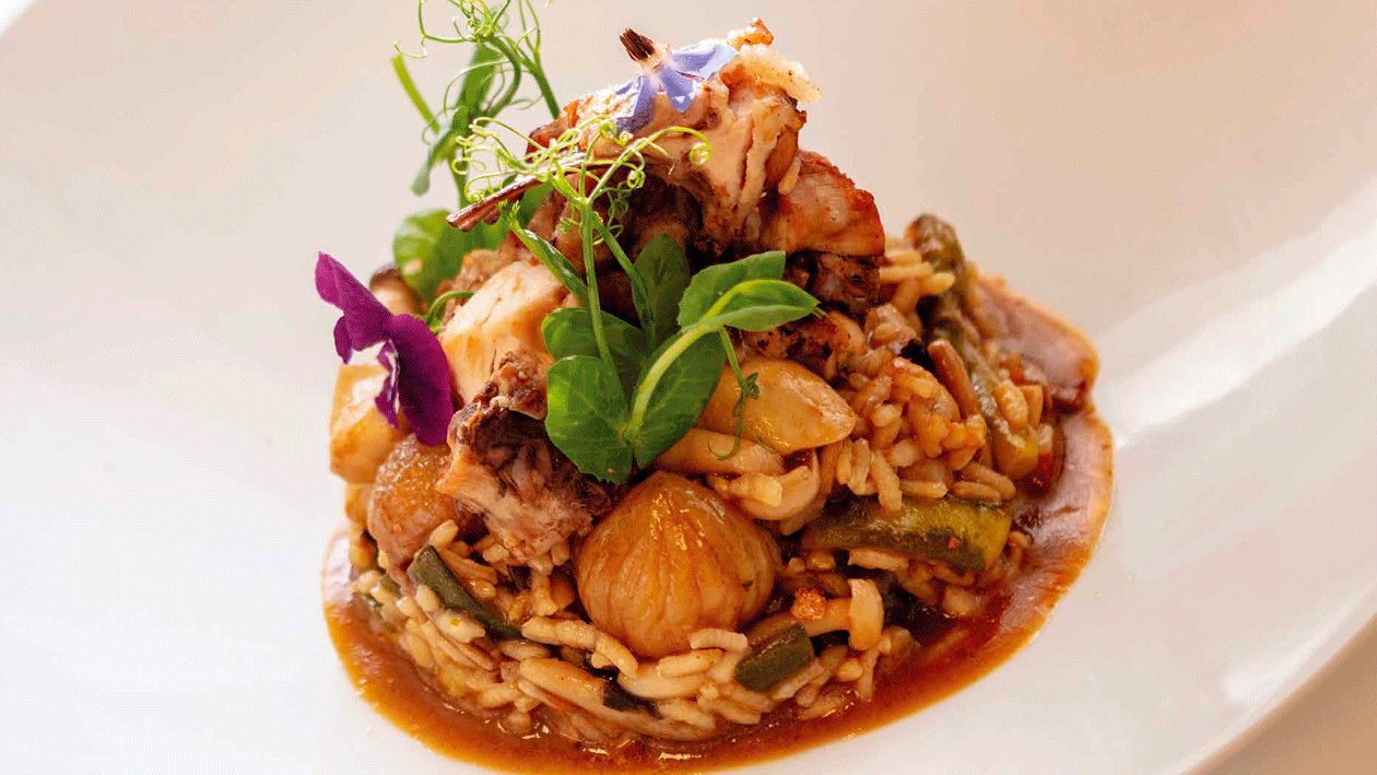 Arroz con conejo, hongos y castaña – - Receta - UFS