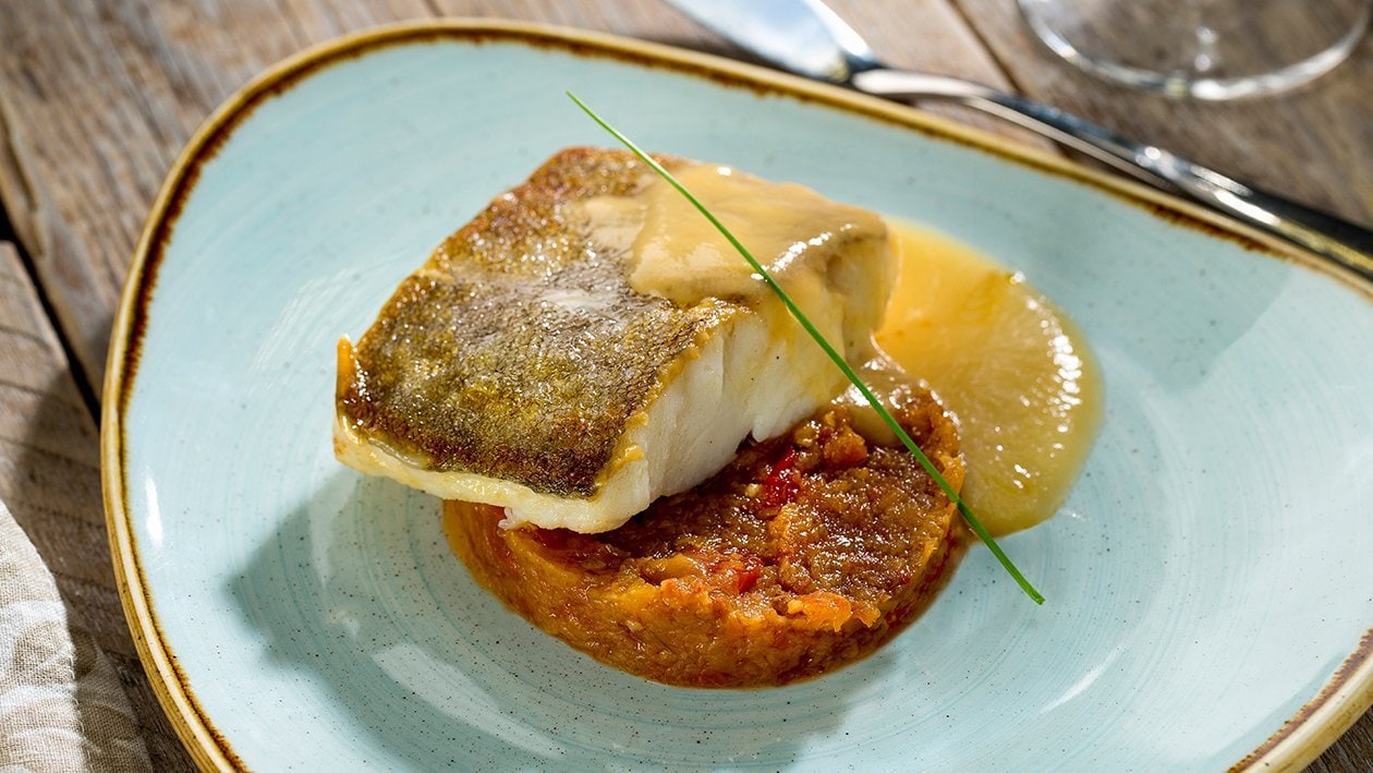 Bacalao al chilindrón con caldo emulsionado sin gluten – - Receta - UFS