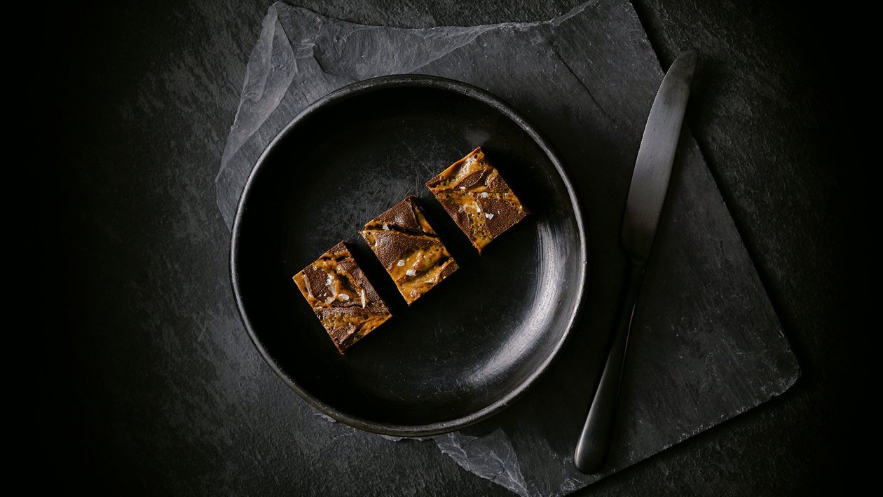 Brownie de chocolate con nuez pecana y caramelo salado – - Receta - UFS Brownie de chocolate con nuez pecana y caramelo salado – - Receta - UFS
