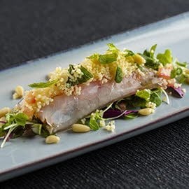 Canelón de gamba blanca con cous cous cocido en caldo de Pollo Knorr