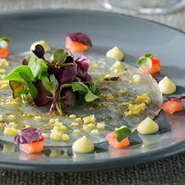 Carpaccio de langostino con mayonesa de wasabi sin gluten