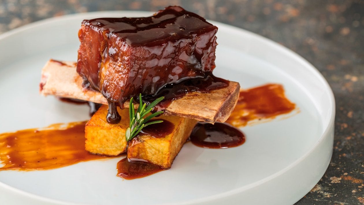 costilla de vaca a baja temperatura