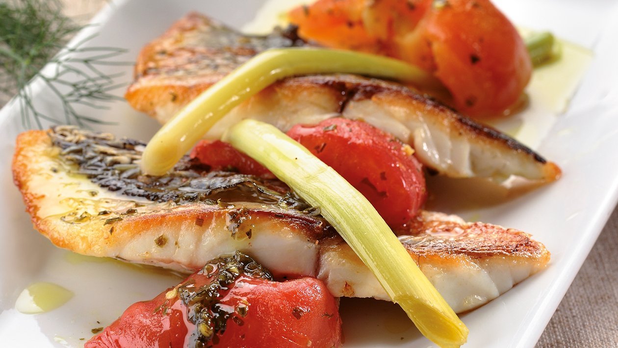 Dorada salvaje con verduras tiernas confitadas – - Receta - UFS Dorada salvaje con verduras tiernas confitadas – - Receta - UFS