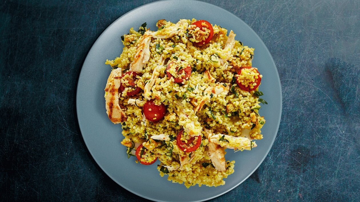 Ensalada de bulgur con pollo, tomates cherry y cebolla fresca – - Receta - UFS Ensalada de bulgur con pollo, tomates cherry y cebolla fresca – - Receta - UFS