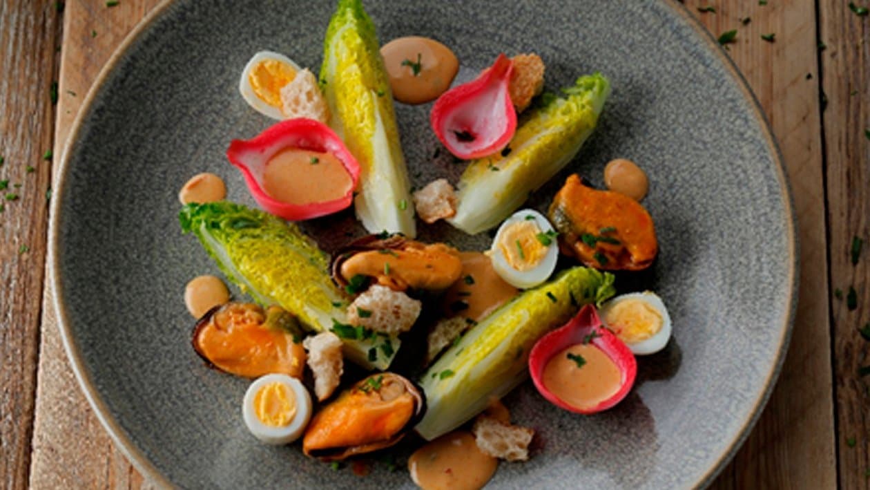 Ensalada templada con escabeche y huevos de codorniz – - Receta - UFS