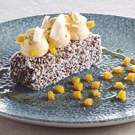 Lingote de chocolate con mango y coco Lingote de chocolate con mango y coco