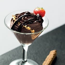 Mousse de chocolate con crujiente de sésamo Mousse de chocolate con crujiente de sésamo