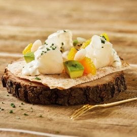 Regañá con sashimi de bacalao con mayonesa de limón al wasabi