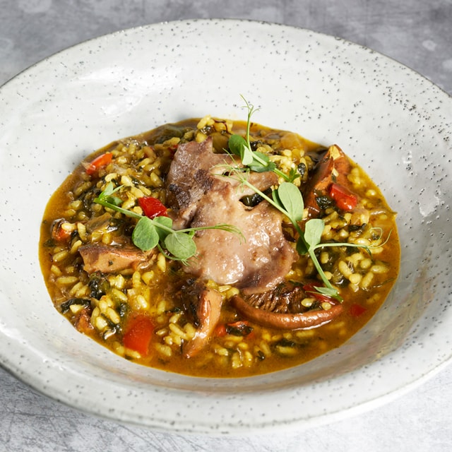 Arroz De Crestas De Gallo Espinacas Y Azafrán Arroz De Crestas De Gallo Espinacas Y Azafrán