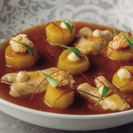 Suquet de patata, kokotxa y torrezno Suquet de patata, kokotxa y torrezno