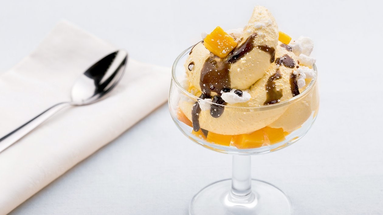 Tiramisú con mango, merengues y sirope de café – - Receta - UFS