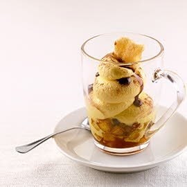 Tiramisú con strudel de manzana Tiramisú con strudel de manzana