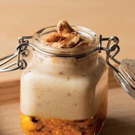 Tiramisú de castaña con muesli y cacahuetes Tiramisú de castaña con muesli y cacahuetes