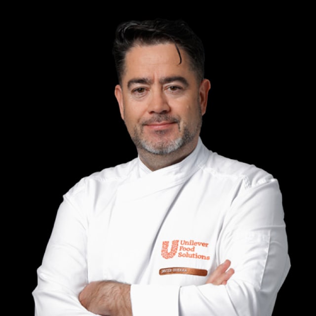 Chef Javier Guerra