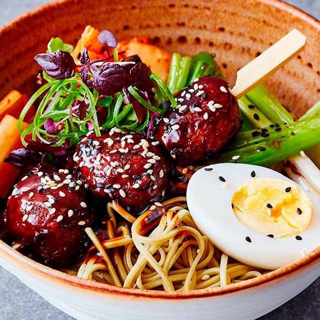 Albóndigas coreanas vegetarianas Albóndigas coreanas vegetarianas