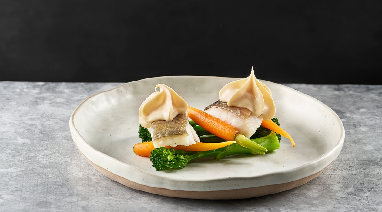 Bacalao con espuma de Salsa Holandesa – - Receta - UFS