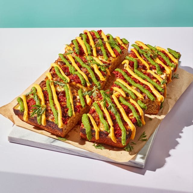 Focaccia de Bagazo al estilo de Detroit con 'Nduja Focaccia de Bagazo al estilo de Detroit con 'Nduja