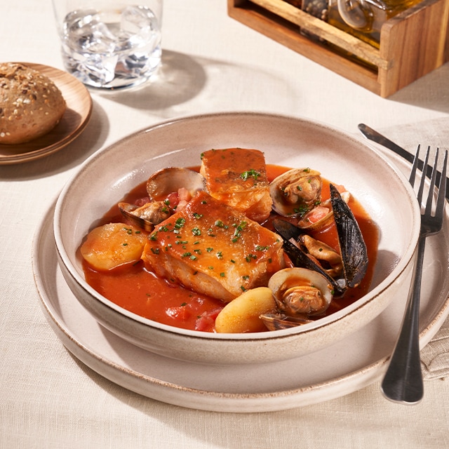Guiso tradicional de pescado a la bilbaina o marinera			 Guiso tradicional de pescado a la bilbaina o marinera