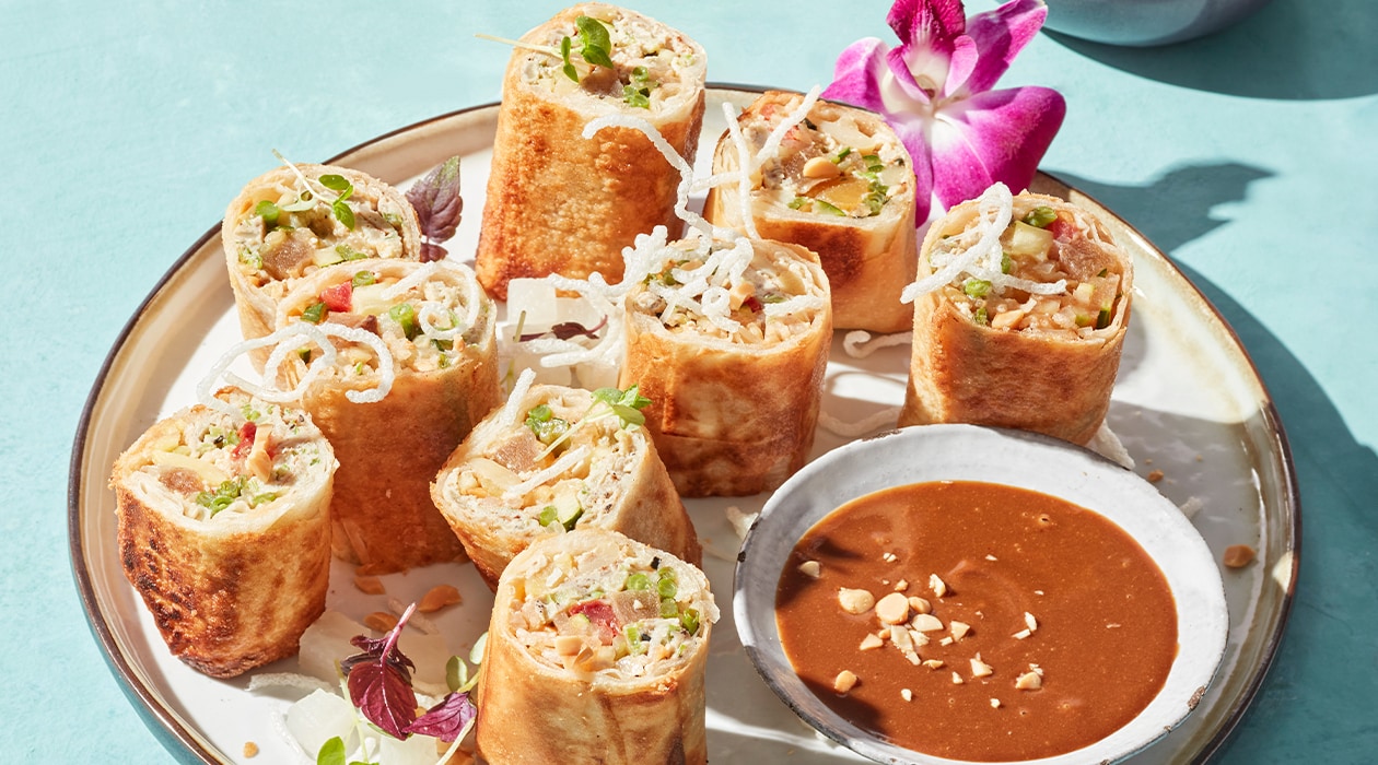 Lumpiá de verduras frescas con salsa de cacahuete y rábano encurtido – - Receta - UFS