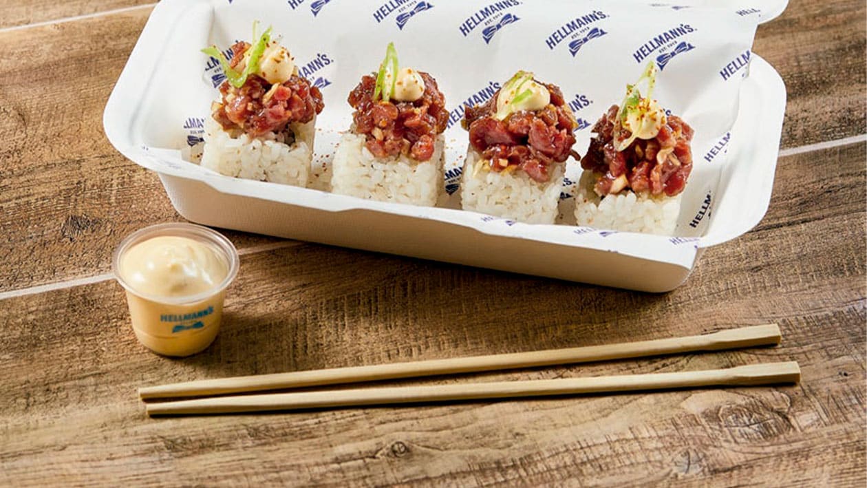 Maki de aguacate y salmón con tartar de ternera trufa – - Receta - UFS
