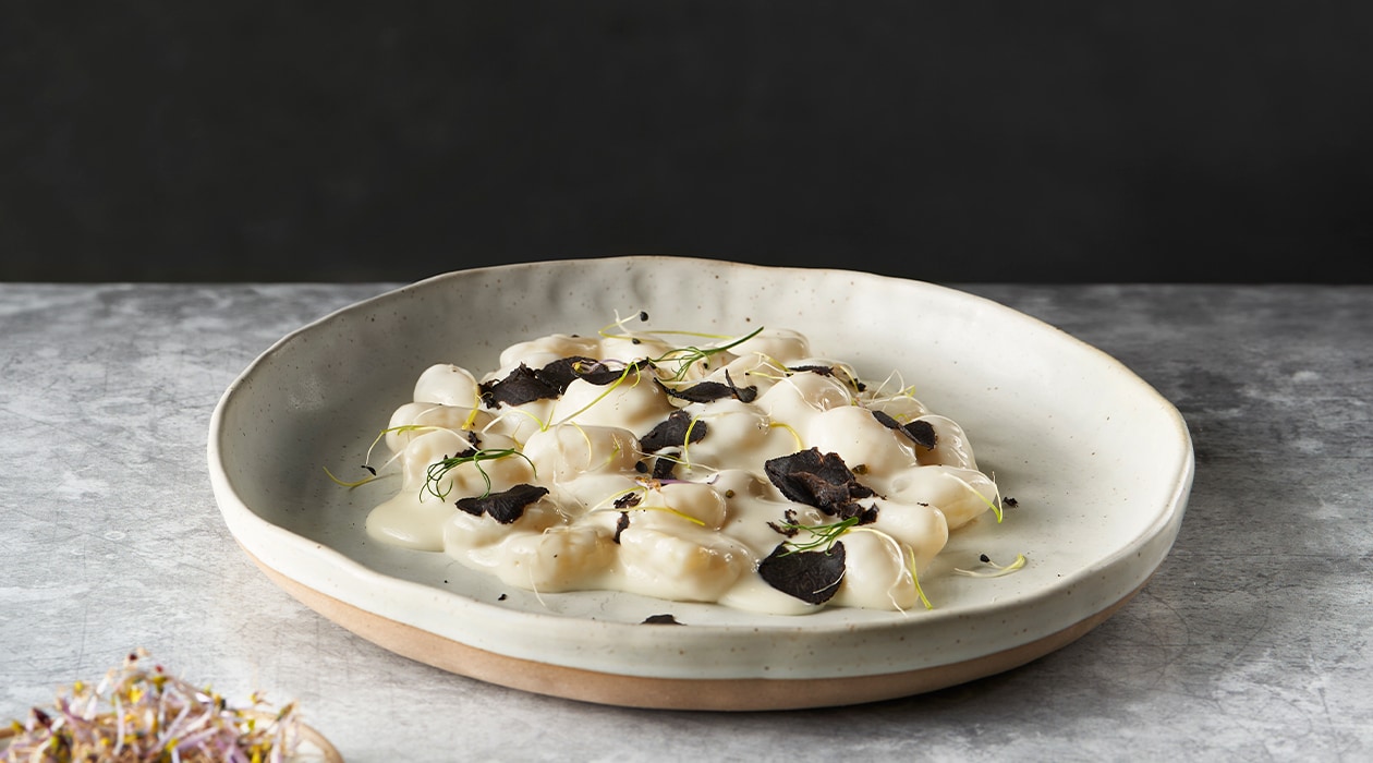 Ñoquis con Salsa Bechamel y trufa – - Receta - UFS