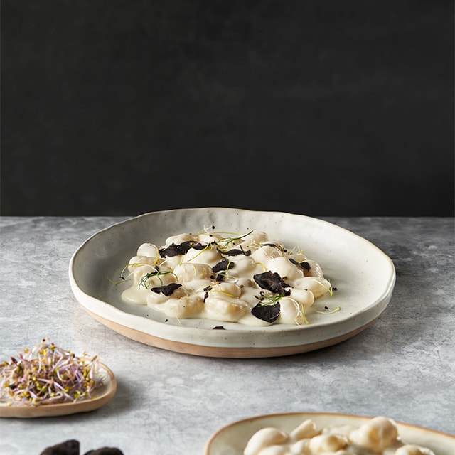 Ñoquis con Salsa Bechamel y trufa Ñoquis con Salsa Bechamel y trufa
