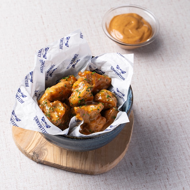 Pollo crujiente con salsa ahumada Pollo crujiente con salsa ahumada