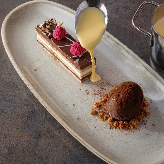 Tarta de la abuela con chocolate negro belga