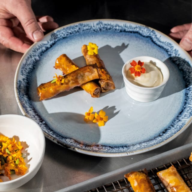 Turonitos de manzana con salsa de vainilla y cardamomo Turonitos de manzana con salsa de vainilla y cardamomo
