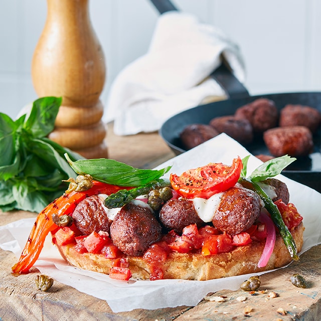 Albóndigas vegetarianas de NoCarne a la marinara Albóndigas vegetarianas de NoCarne a la marinara