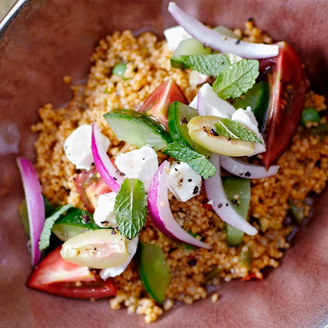 Ensalada griega con cous cous Ensalada griega con cous cous