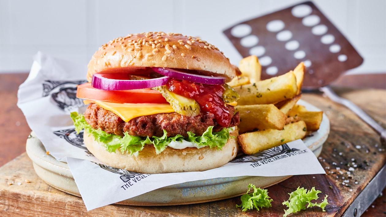 Hamburguesa de NoTernera con patatas rústicas – - Receta - UFS