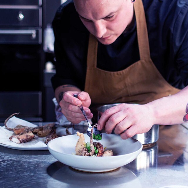 Conoce cómo los chefs usan los Aderezos Líquidos Knorr