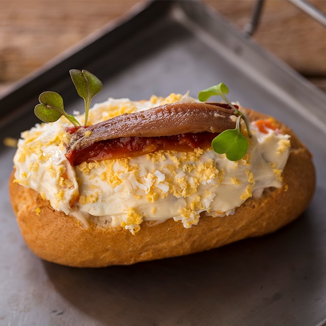 Una Hellmann's para cada ensaladilla