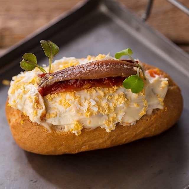 Una Hellmann's para cada ensaladilla