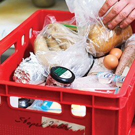 Compra de productos y almacenamiento Compra de productos y almacenamiento
