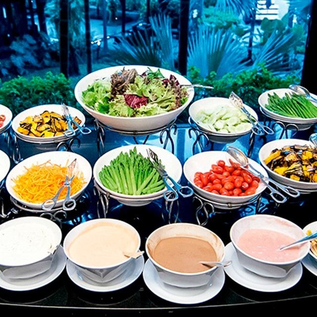 Rentabiliza el buffet de ensaladas de tu hotel
