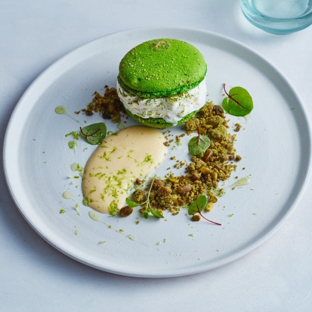 10 Professional Food Plating Tips