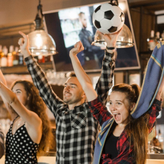 2. CREA UN AMBIENTE FUTBOLERO 2. CREA UN AMBIENTE FUTBOLERO