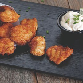 Nuggets de pescado con mayonesa cítrica de lima Nuggets de pescado con mayonesa cítrica de lima