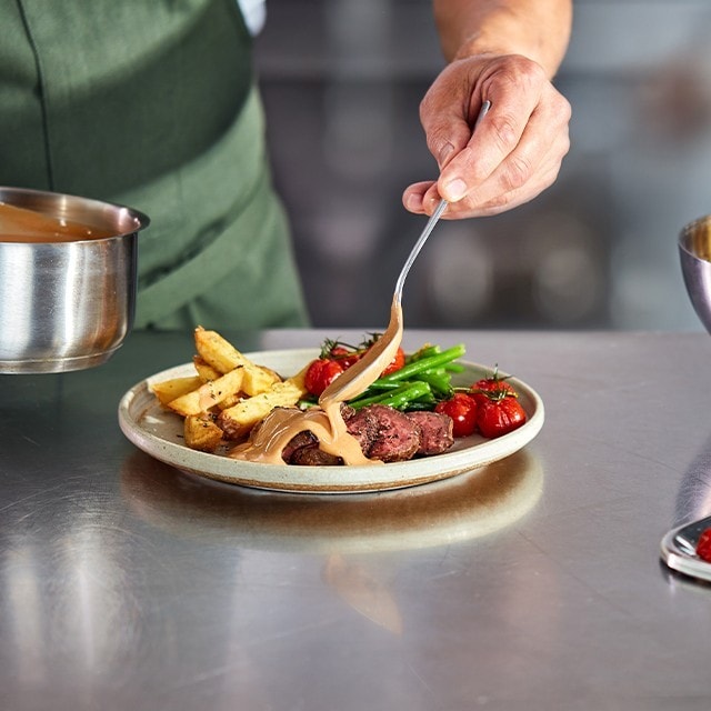 Conoce las Salsas Líquidas Knorr Professional listas para usar