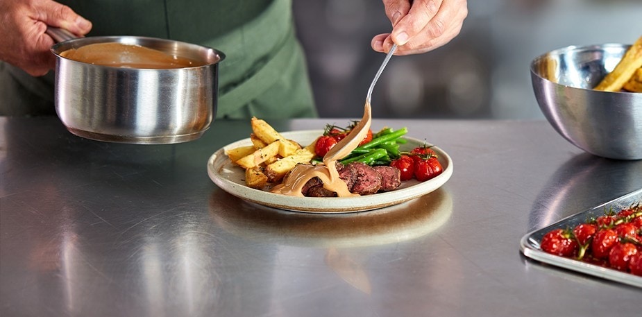 Conoce las Salsas Líquidas Knorr Professional listas para usar