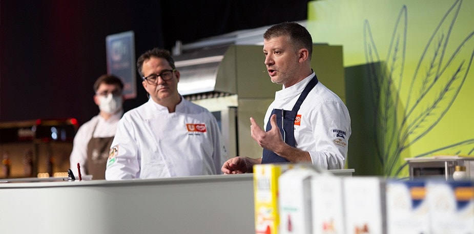 Showcooking HIP 2022: Los postres y el helado con Pablo García