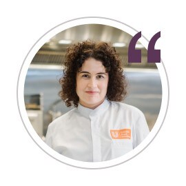 "Se trata de una nueva versión de un plato tradicional y muy popular con técnicas nutritivas, como la fermentación, aplicadas a ingredientes locales." "Se trata de una nueva versión de un plato tradicional y muy popular con técnicas nutritivas, como la fermentación, aplicadas a ingredientes locales."